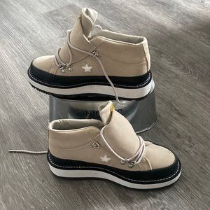 Converse Fleece Mountain Club Shoes